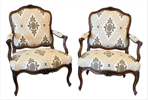 PAIR OF NOGARET LYON LOUIS XV WALNUT 376f89