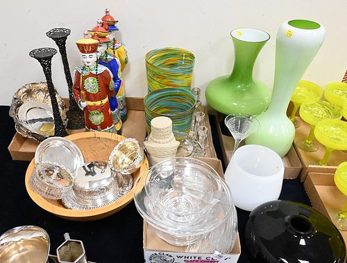 LARGE GROUP OF ASSORTED ITEMS,