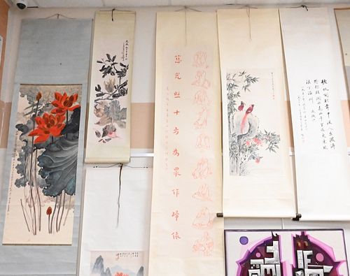 GROUP OF SEVEN CHINESE SCROLLS,