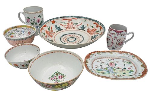 SEVEN PIECE GROUP OF CHINESE PORCELAIN,