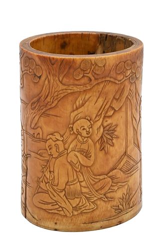 CARVED CHINESE IVORY BRUSH POT  37726c