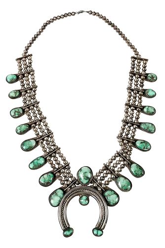 SOUTHWESTERN SILVER NECKLACEirregular