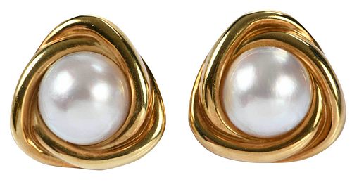 18KT. MABE PEARL EARRINGSeach with