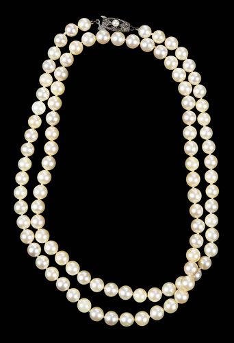 MIKIMOTO SILVER PEARL NECKLACEknotted,