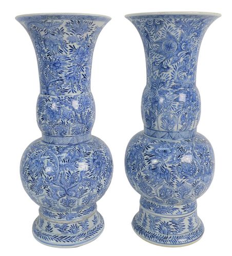 PAIR OF CHINESE BLUE AND WHITE