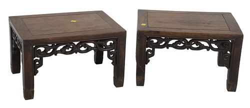 PAIR OF CHINESE HARDWOOD STANDS 379df8