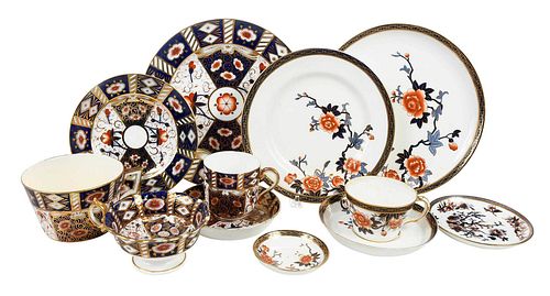 ASSEMBLED BRITISH IMARI PORCELAIN 37a1bf