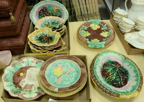 LARGE LOT OF MAJOLICA, TO INCLUDE