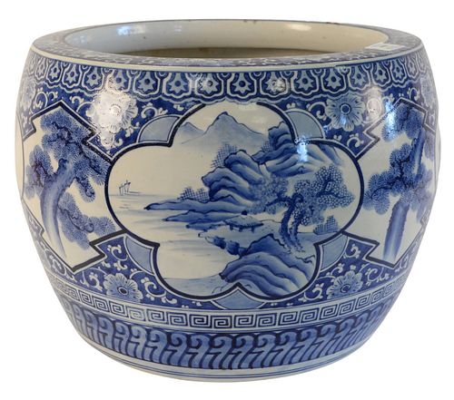 LARGE CHINESE BLUE AND WHITE PORCELAIN 37a331