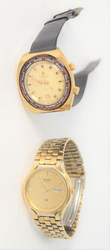 TWO MEN S WRISTWATCHES TO INCLUDE 37a477