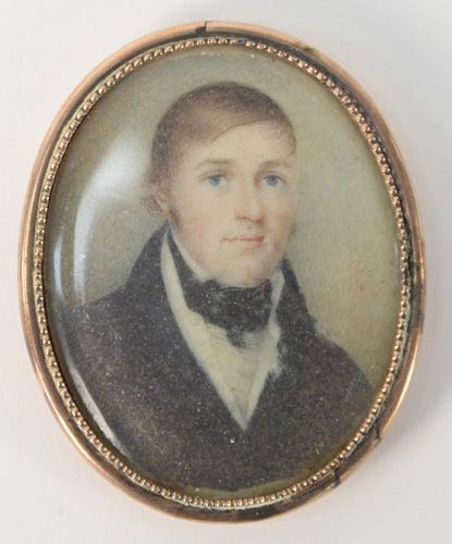 MINIATURE PAINTING OF A GENTLEMAN  37a486