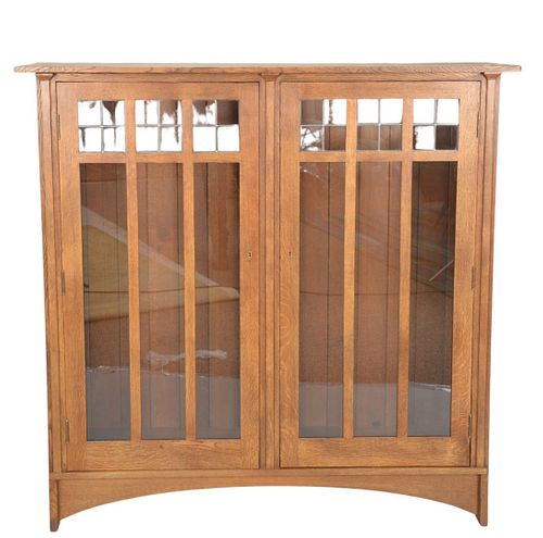 STICKLEY MISSION OAK TWO DOOR BOOKCASE  37a62b