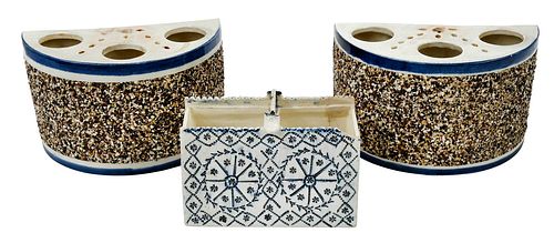 PEARL WARE SALT BOX AND PAIR OF 37a695