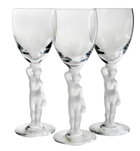 NINE FIGURAL FROSTED GLASS WINE