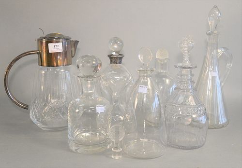 EIGHT GLASS DECANTERS INCLUDING 37a876