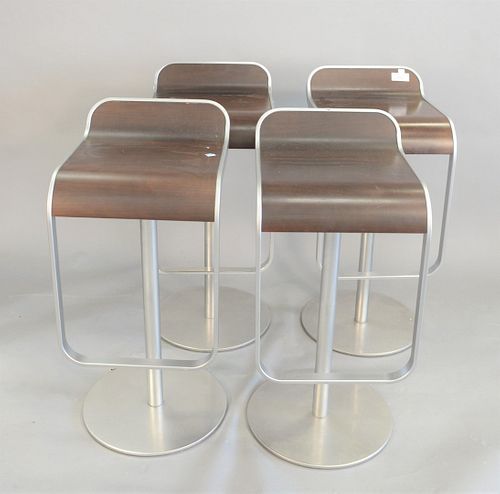 SET OF FOUR COUNTER BAR STOOLS 37a8eb