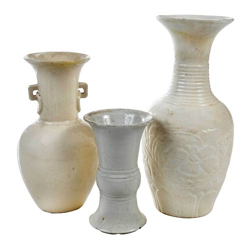 THREE CHINESE WHITE GLAZED POTTERY