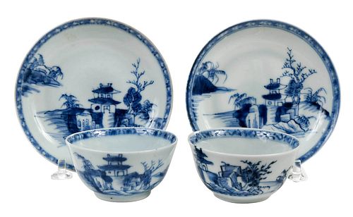 TWO PAIRS CHINESE NANKING CARGO BOWLS