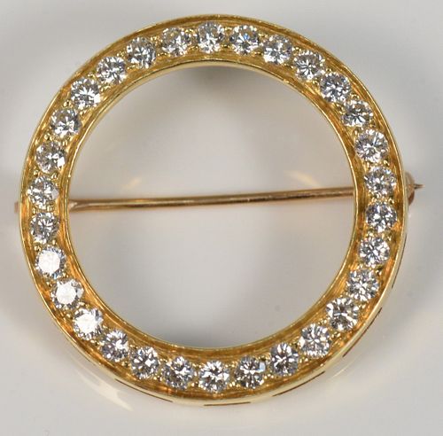 18 KARAT GOLD CIRCULAR PIN SET 37ab7f