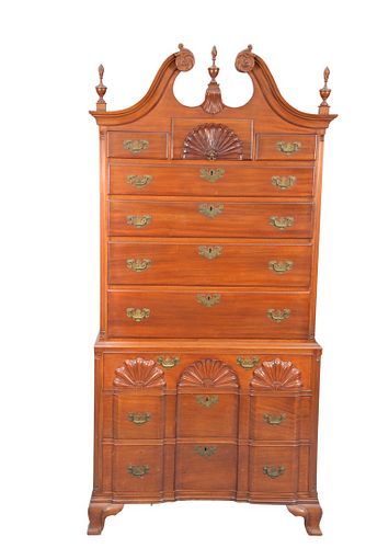 FINEBERG CUSTOM MAHOGANY CHEST 37ac6a