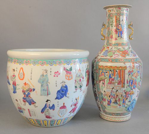 TWO LARGE CHINESE PORCELAIN PIECES  37afc9