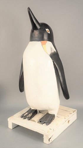 FOLK ART PENGUIN FIGURE CARVED 37b059