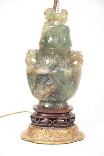 CHINESE GREEN QUARTZ URN HAVING 37b114