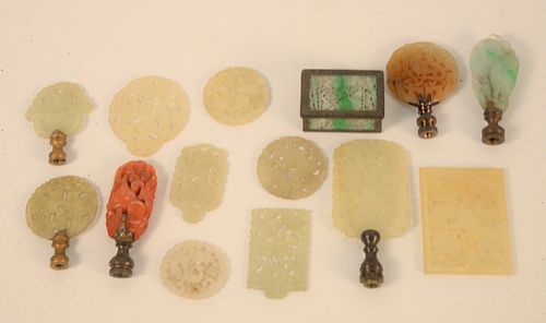 GROUP OF CHINESE HARDSTONE TO INCLUDE 37b177