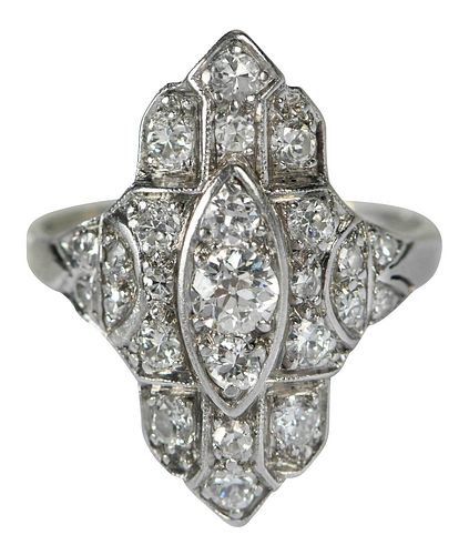 ANTIQUE PLATINUM DIAMOND RINGapprox  378b15