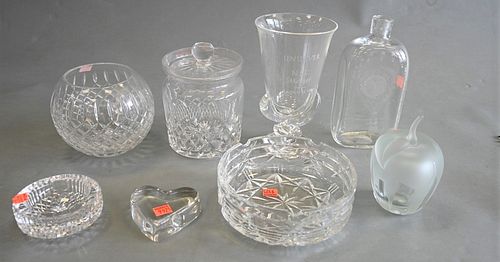 EIGHT PIECE GLASS LOT TO INCLUDE 378b5f