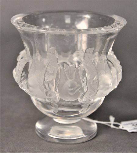 LALIQUE CLEAR AND FROSTED GLASS 378d2f