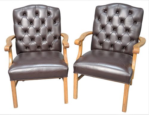 PAIR OF OAK ARM CHAIRS HAVING 378f6c