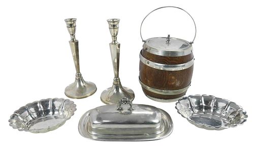 SIX SILVER TABLE ITEMS INCLUDING 379037