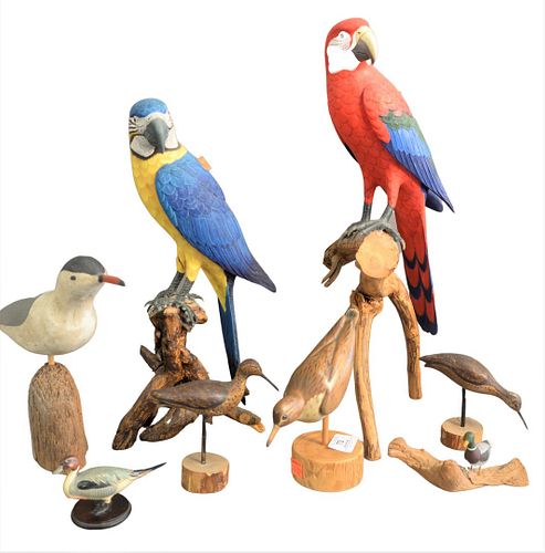 SEVEN PIECE GROUP OF CARVED BIRDS  37912b