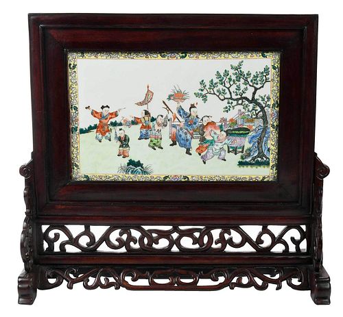 CHINESE PORCELAIN PLAQUE AND HARDWOOD 379368