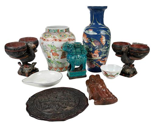 GROUP OF EIGHT CHINESE DECORATIVE