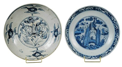 TWO CHINESE BLUE AND WHITE DISHESpossibly