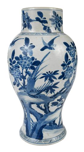 CHINESE BLUE AND WHITE PORCELAIN