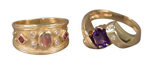 TWO 14 KARAT GOLD RINGS, TO INCLUDE