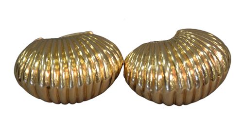 PAIR OF 14 KARAT GOLD EARRINGS,