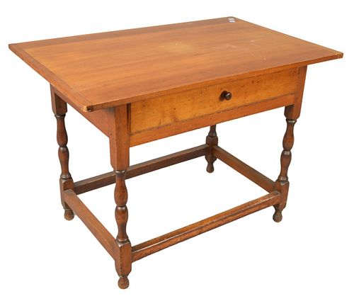 QUEEN ANNE STYLE TAVERN TABLE  379968