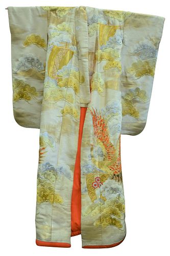 JAPANESE KIMONO HAVING GOLD AND 379a2d