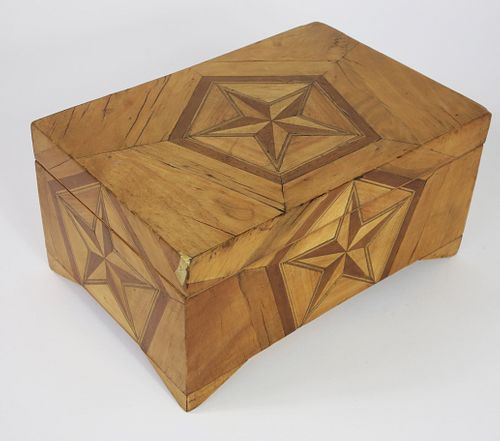 ANTIQUE FRUITWOOD STAR INLAID TRINKET