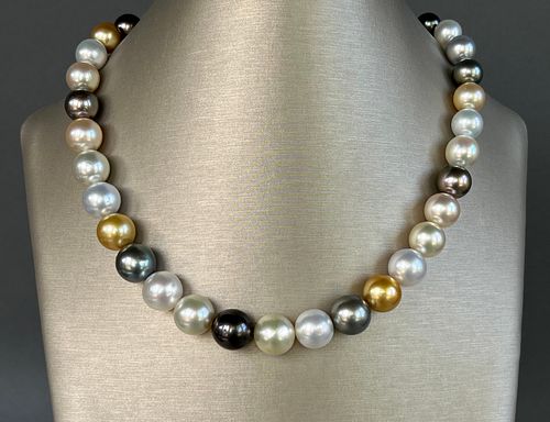 MULTI-COLOR TAHITIAN AND SOUTH SEA PEARL