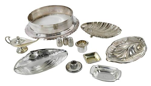 32 SILVER TABLE ITEMS20th century  37c350