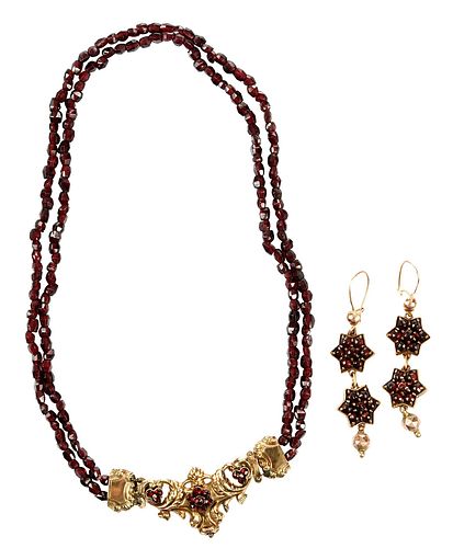 GARNET NECKLACE AND EARRINGSnecklace  37c4ee