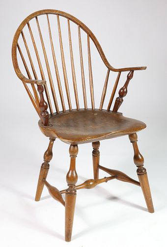 AMERICAN BOW BACK WINDSOR ARMCHAIR  37c658