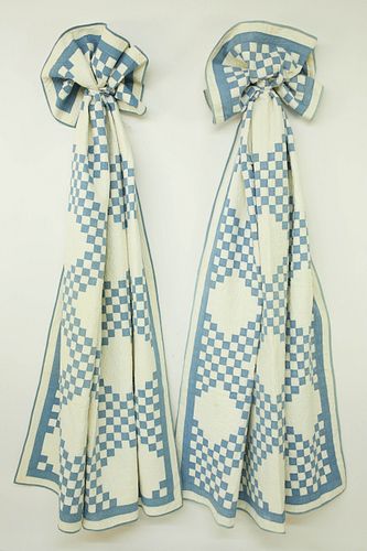 PAIR OF VINTAGE BLUE AND WHITE