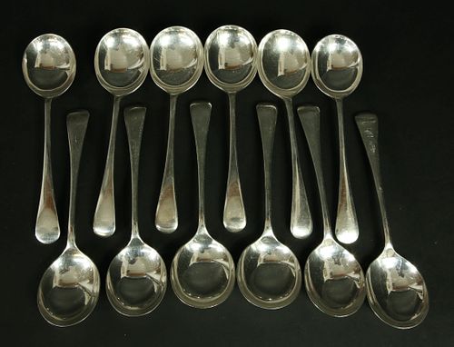 SET OF TWELVE HANOVERIAN PATTERN 37c878