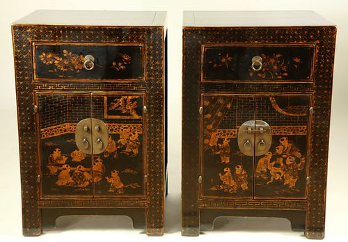 PAIR OF CHINESE BLACK LACQUER HAND 37c8fa